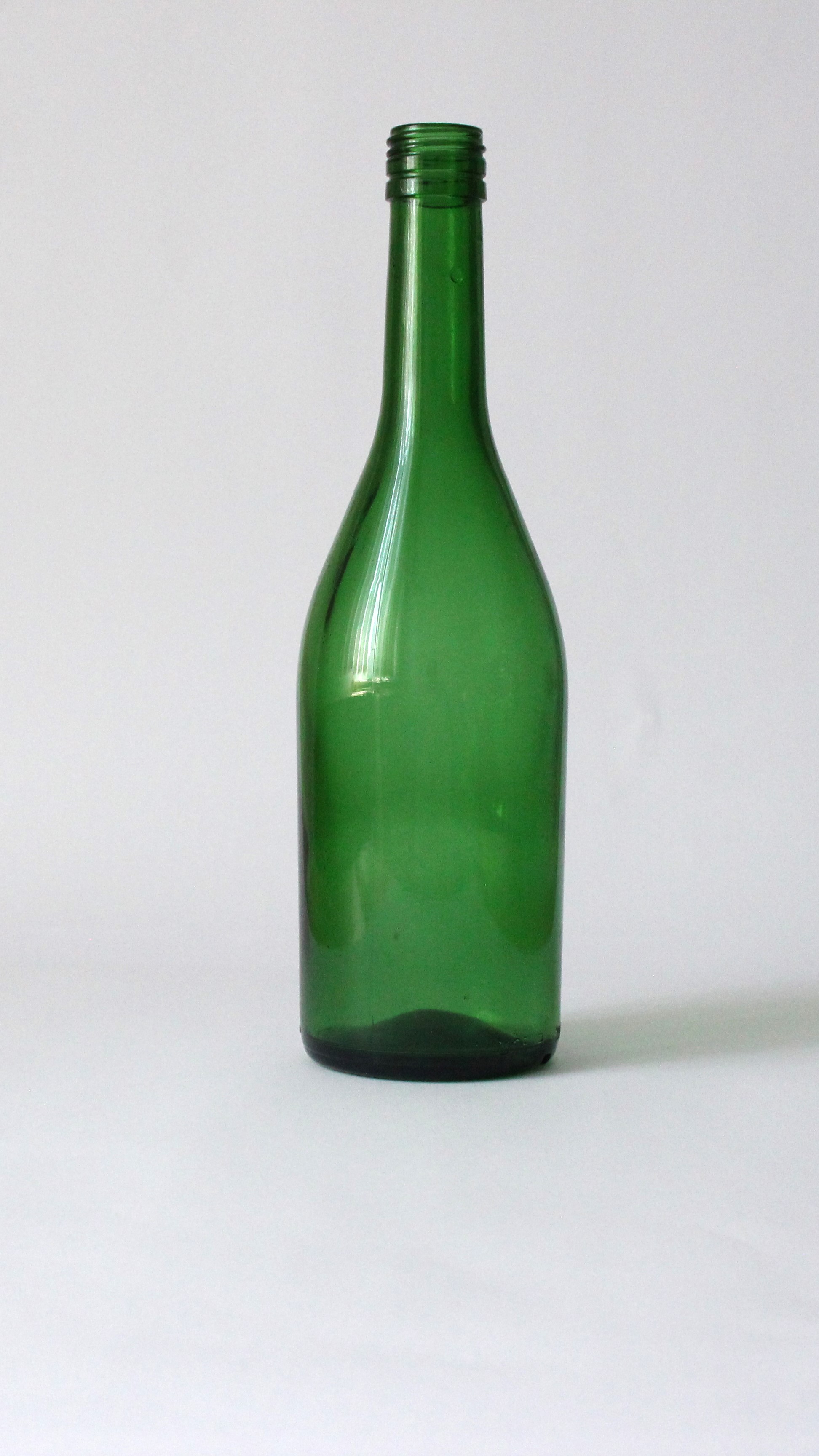 700 Ml Yeşil Şarap Şişesi